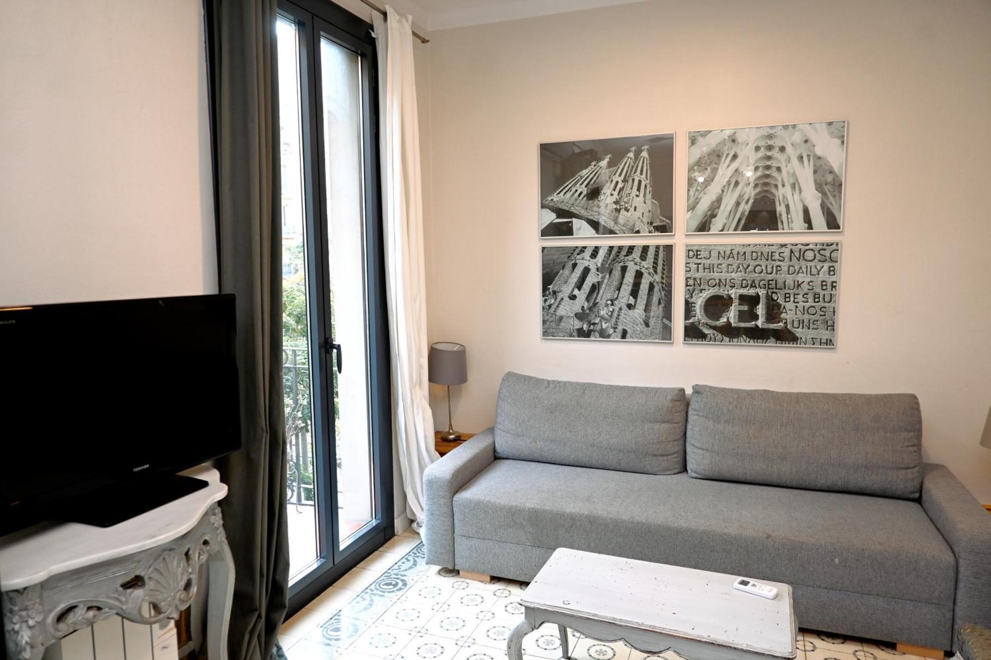 Homenfun Barcelona Sagrada Familia Marina Ngoại thất bức ảnh